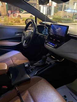 تۆیۆتا کۆرۆلا